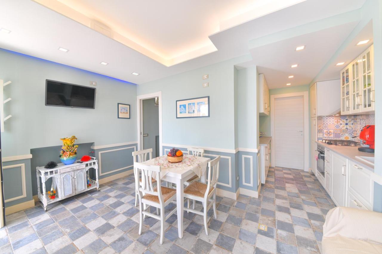 Belgodere Di Mezzavia Apartments Lacco Ameno  Dış mekan fotoğraf